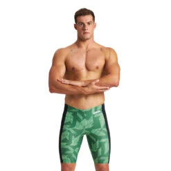 Arena MaxLife Puzzled Jammer -Speedo Shop 004655 560 MPUZZLEDJAMMERF 001 O 245eb108 edaa 4367 9197 dca794d522d3