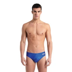 Arena Halftone Swim Brief -Speedo Shop 006786 200 MEN SARENAHALFTONESWIMBRIEFS 002 e1423b8c 216b 41ee 8555 0ea2e7000d84
