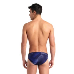 Arena Halftone Swim Brief -Speedo Shop 006786 700 MEN SARENAHALFTONESWIMBRIEFS 003 abc22dca cbbe 4902 82d1 73df0791439f