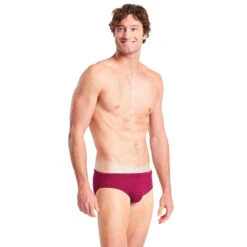 Finis Solid Brief -Speedo Shop 1.10.202 Cab 2
