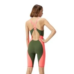 Speedo Women's Vanquisher Solid Kneeskin 15 Speedo Women's Vanquisher Solid Kneeskin -Speedo Shop 8 00349317678 X4