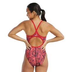 TYR Crystalized Diamondfit -Speedo Shop DCRY7A 610 main02 de39a80b 09d2 43b2 9f08 da7ca720d77e