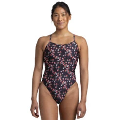 Jolyn Perry Print Fall '24 10 Jolyn Perry Print Fall '24 -Speedo Shop PERRYJUBILEE. 1