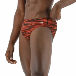 TYR Durafast Fizzy Racer -Speedo Shop RFIZ7A 062 main01 45077a79 b409 46e1 857e c5547e137745